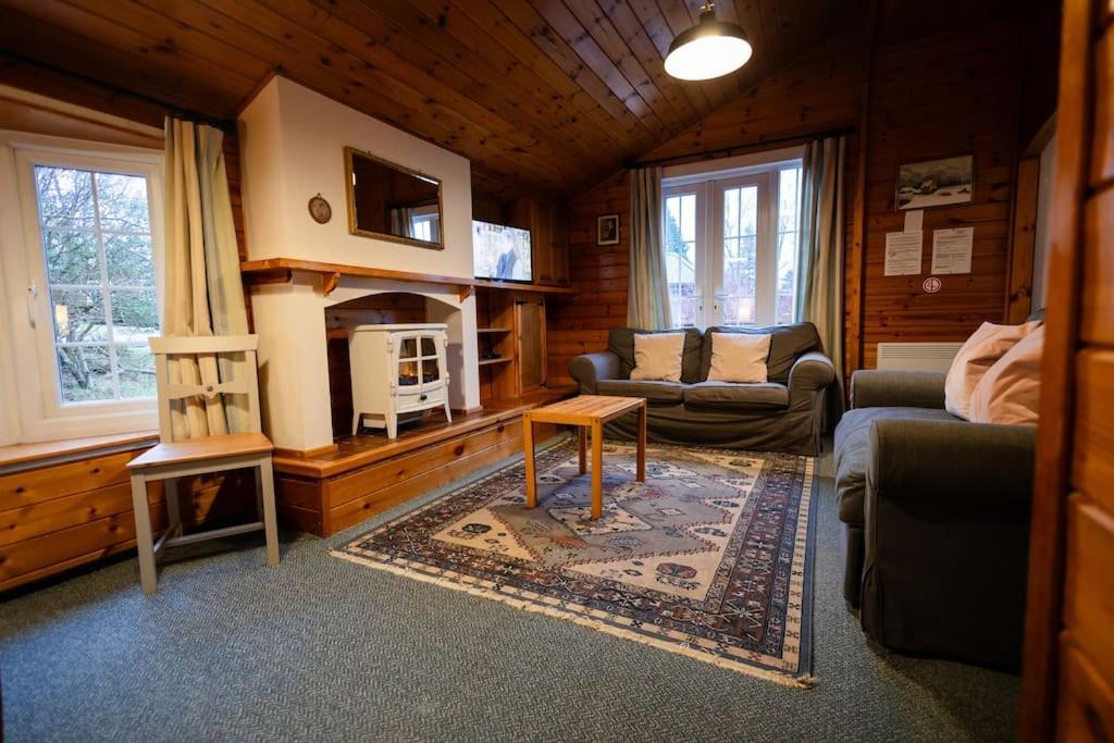 Cozy Norwegian Style Log Cabin In Rural Snowdonia - 2 Bedrooms & Parking By Seren Short Stays Ffestiniog Exterior foto