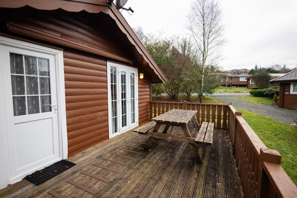 Cozy Norwegian Style Log Cabin In Rural Snowdonia - 2 Bedrooms & Parking By Seren Short Stays Ffestiniog Exterior foto